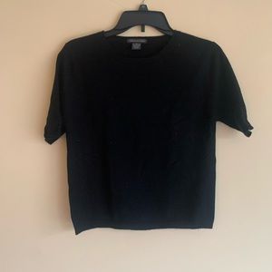 Black short sleeve cashmere sweater